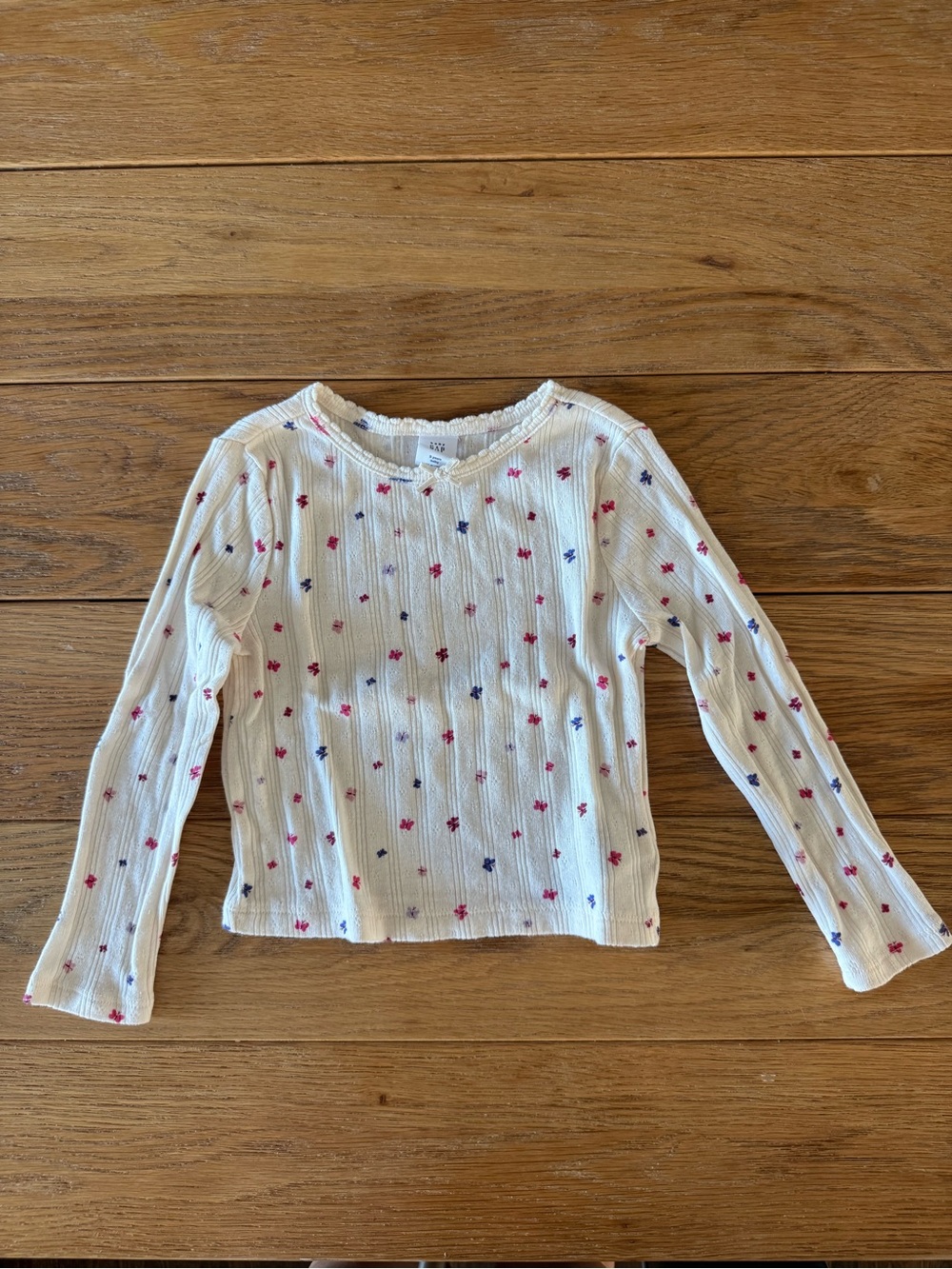 GAP Cream Ribbed Long-Sleeve Top with Pink & Blue Floral Dots